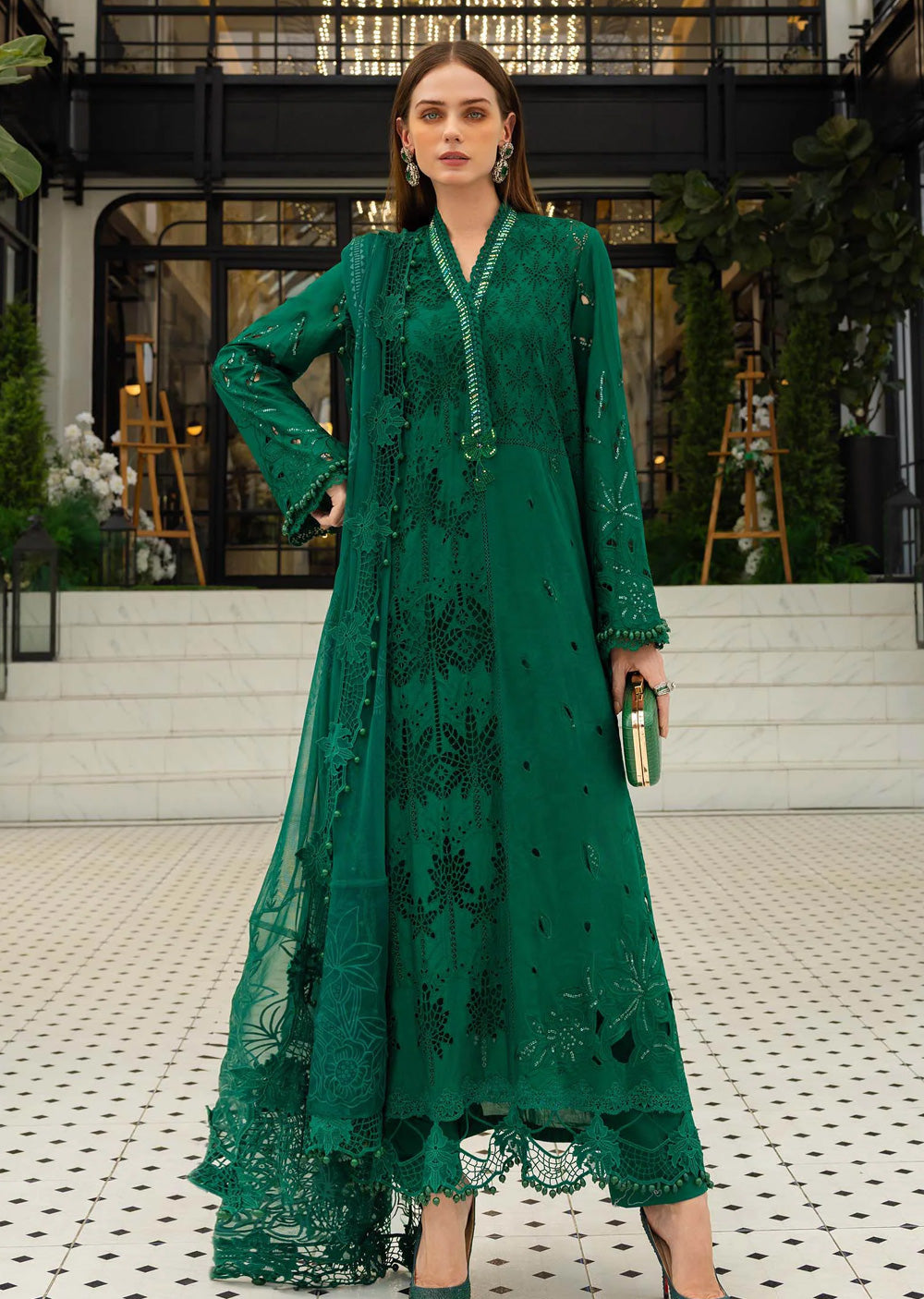 Maria db 4 – Emerald Green Embroidered 3-Piece Suit