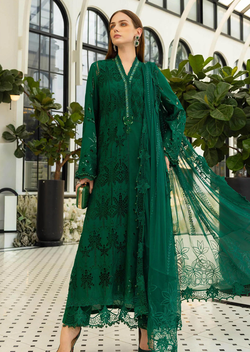 Maria db 4 – Emerald Green Embroidered 3-Piece Suit